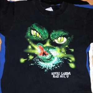 Reptile Garden Black Hill SD shirt size Youth M